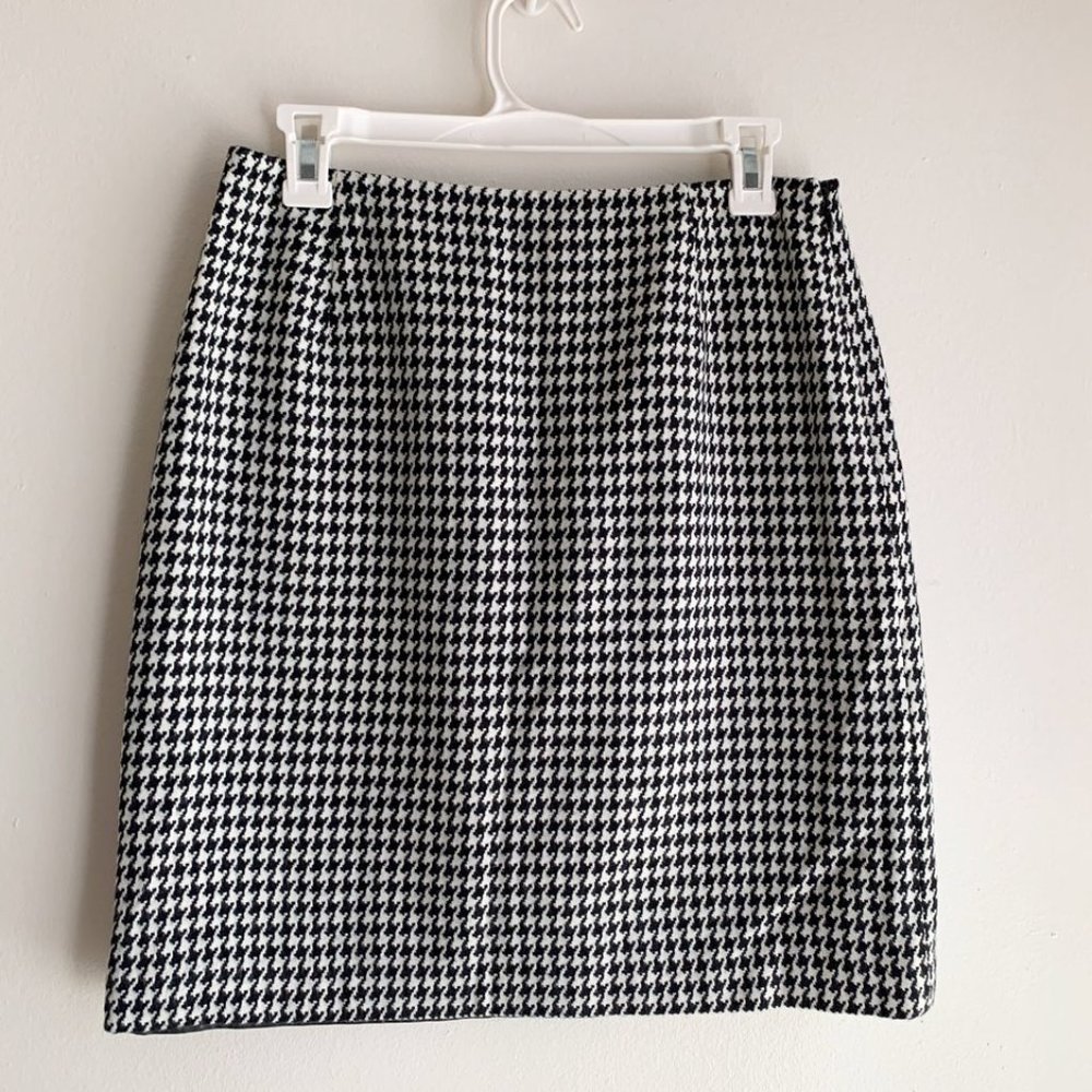 dressbarn Black White Patterned Mini Skirt